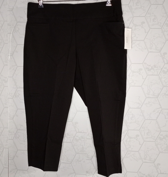 Christopher & Banks Signature Slimming Luxe crops - Picture 11 of 15